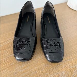 Tory Burch Black Leather Crocodile Georgia Pump